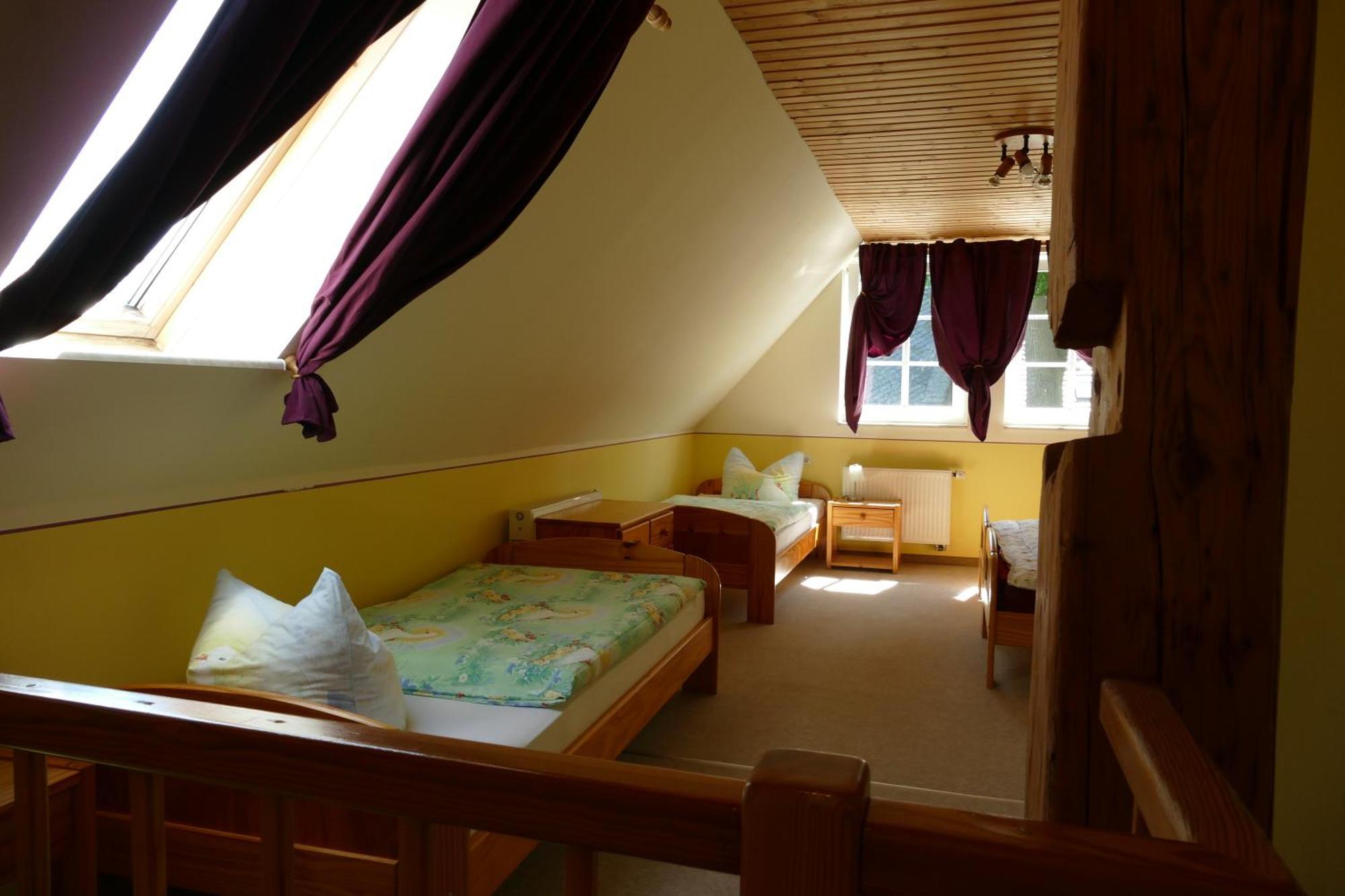 No.5 - Ferienwohnung Schkade Kleingiesshubel Стая снимка